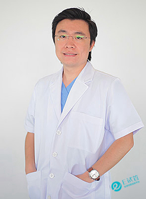 泰国第一试管中心 Dr. Tanut Jerachotechueantaveechai 博医生